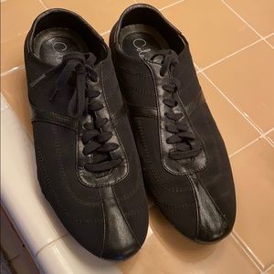 Walking sport shoes